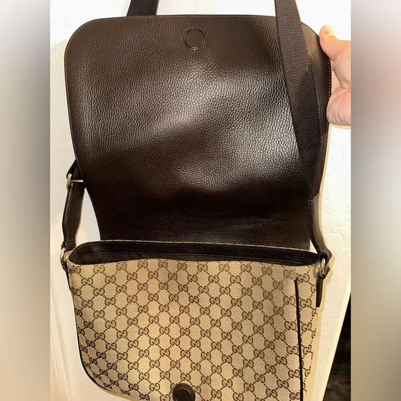 LARGE Gucci GG Canvas Flap Messenger Bag - Picture 5 of 8